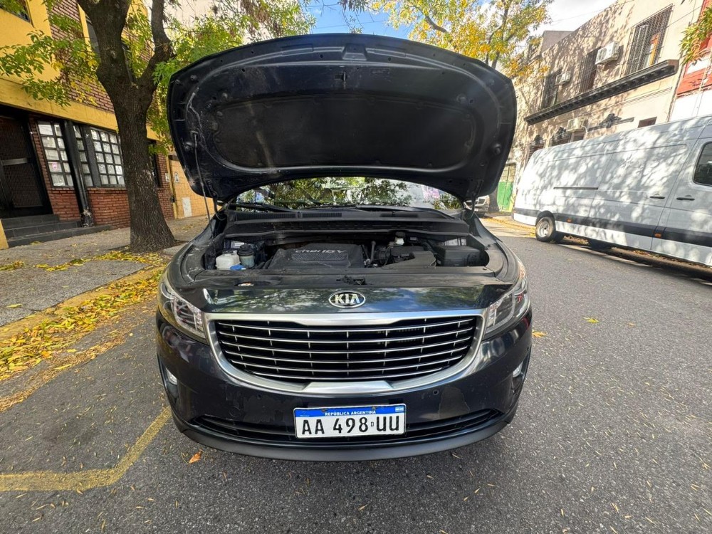 Kia Carnival EX Premium — foto 12